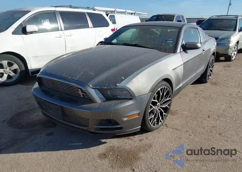 2014 Ford Mustang V6 Premium from USA, damaged, VIN 1ZVBP8AM2E5207582